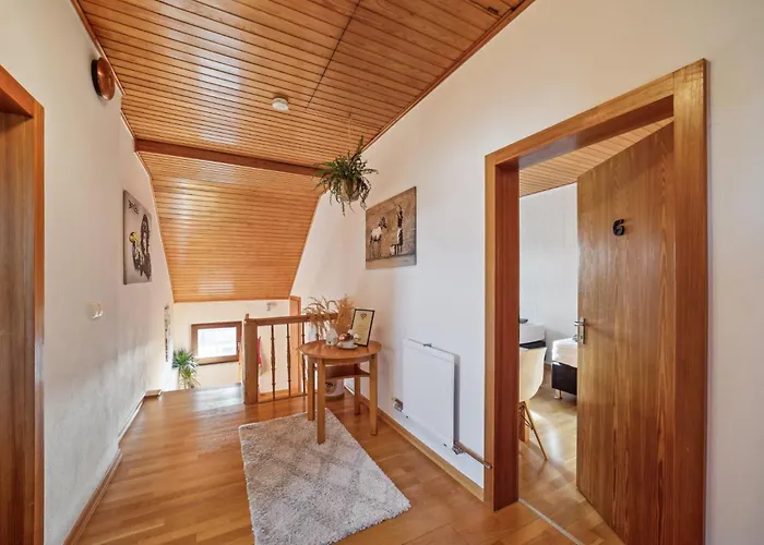 Appartement Sali Homes K39 Monte-carlo -spacious 6-bedroom With Terrace And Garden Views In Ideal For Groups *